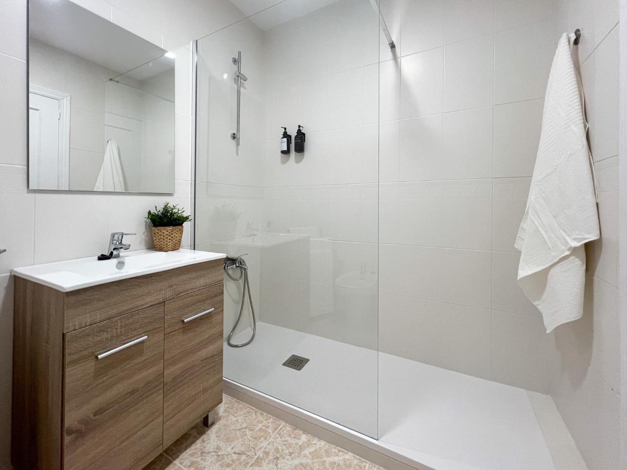 Rosaritohomes Madrigal de la Vera Esterno foto