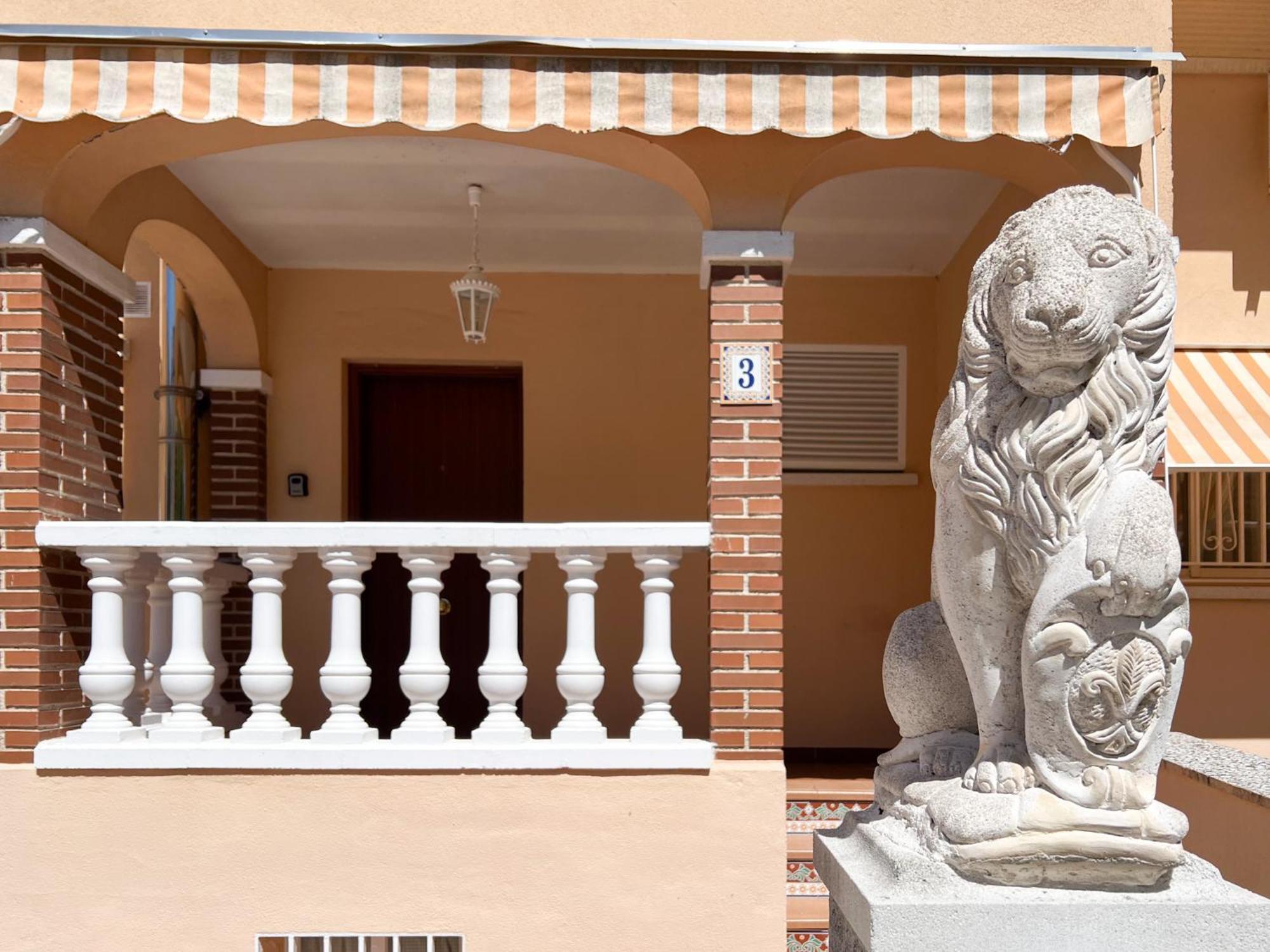 Rosaritohomes Madrigal de la Vera Esterno foto